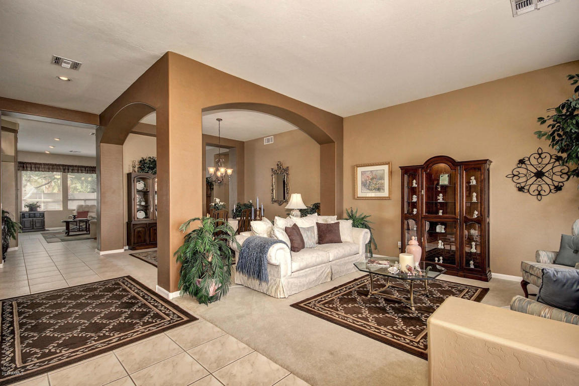 1555 E Stirrup Ct, Gilbert, AZ 85296 photo 9