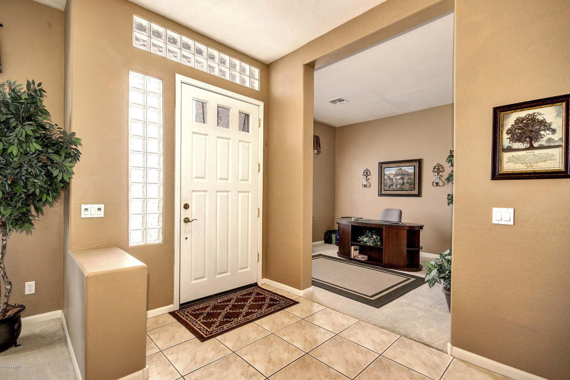1555 E Stirrup Ct, Gilbert, AZ 85296 photo 7