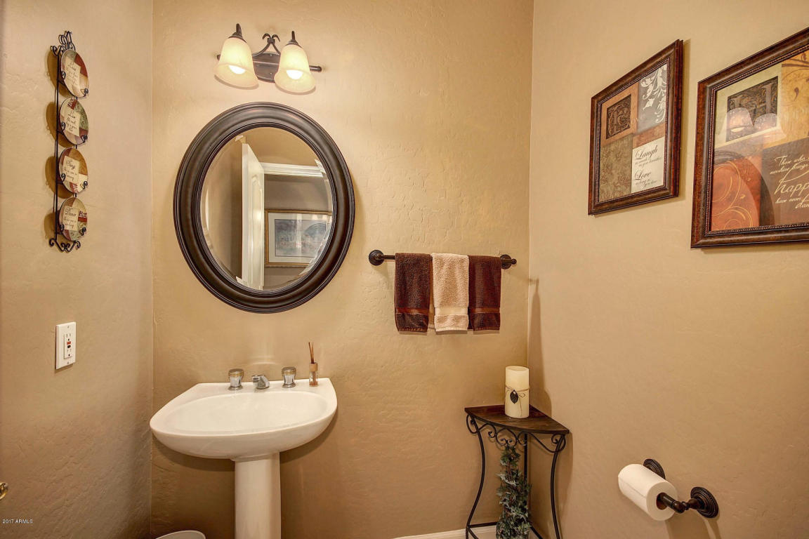 1555 E Stirrup Ct, Gilbert, AZ 85296 photo 30