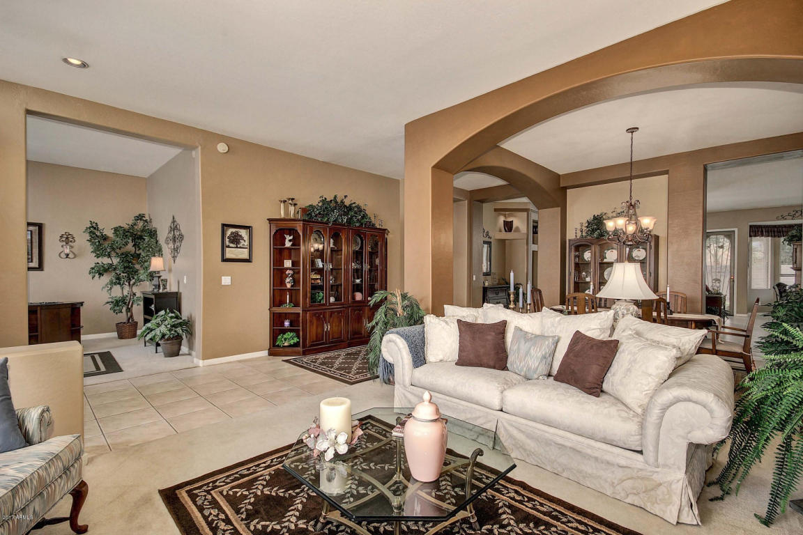 1555 E Stirrup Ct, Gilbert, AZ 85296 photo 11