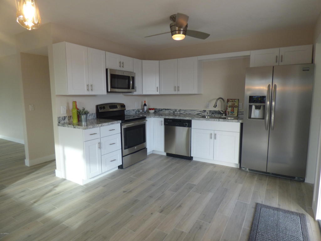 481 S Olmo Cir, Apache Junction, AZ 85120 photo 3