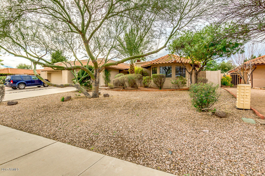 10638 N 33rd Pl, Phoenix, AZ 85028 photo 2