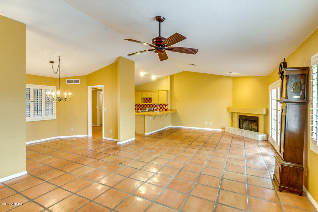 10638 N 33rd Pl, Phoenix, AZ 85028 photo 5