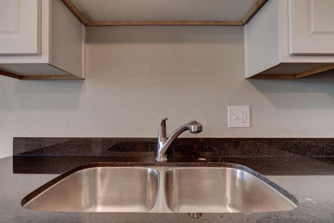 716 E 7th Dr, Mesa, AZ 85204 photo 9