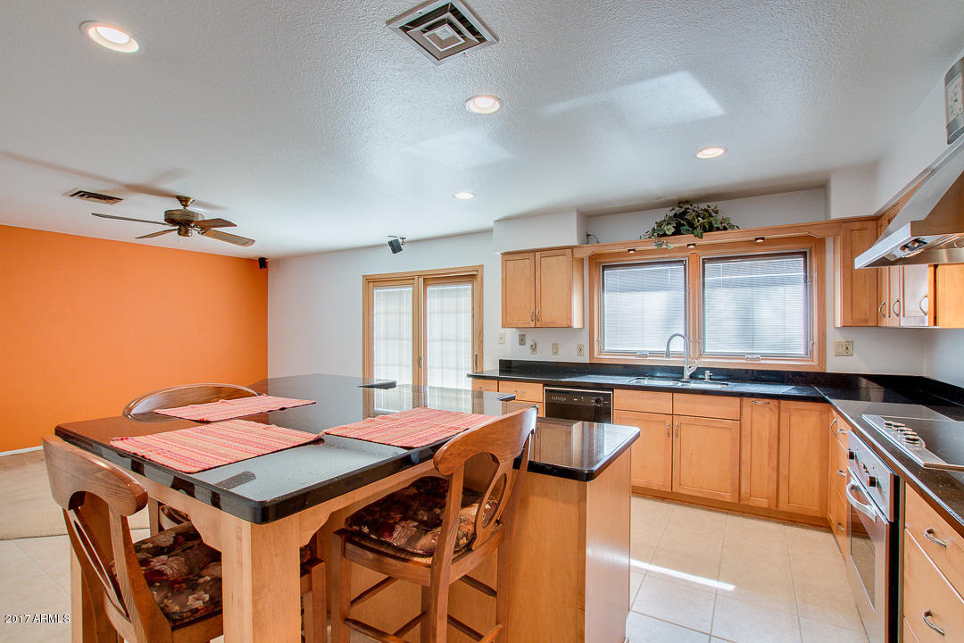 4737 E Pollack Ln, Phoenix, AZ 85042 photo 11