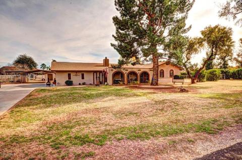 717 S Pandora Dr, Gilbert, AZ 85296 photo 1