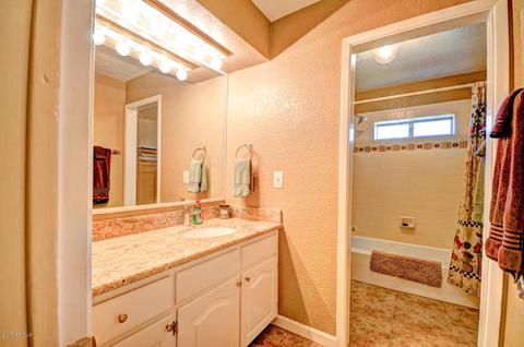 717 S Pandora Dr, Gilbert, AZ 85296 photo 28