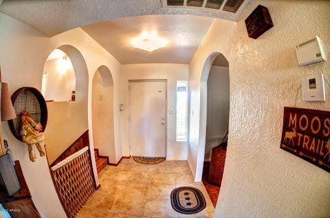 717 S Pandora Dr, Gilbert, AZ 85296 photo 9