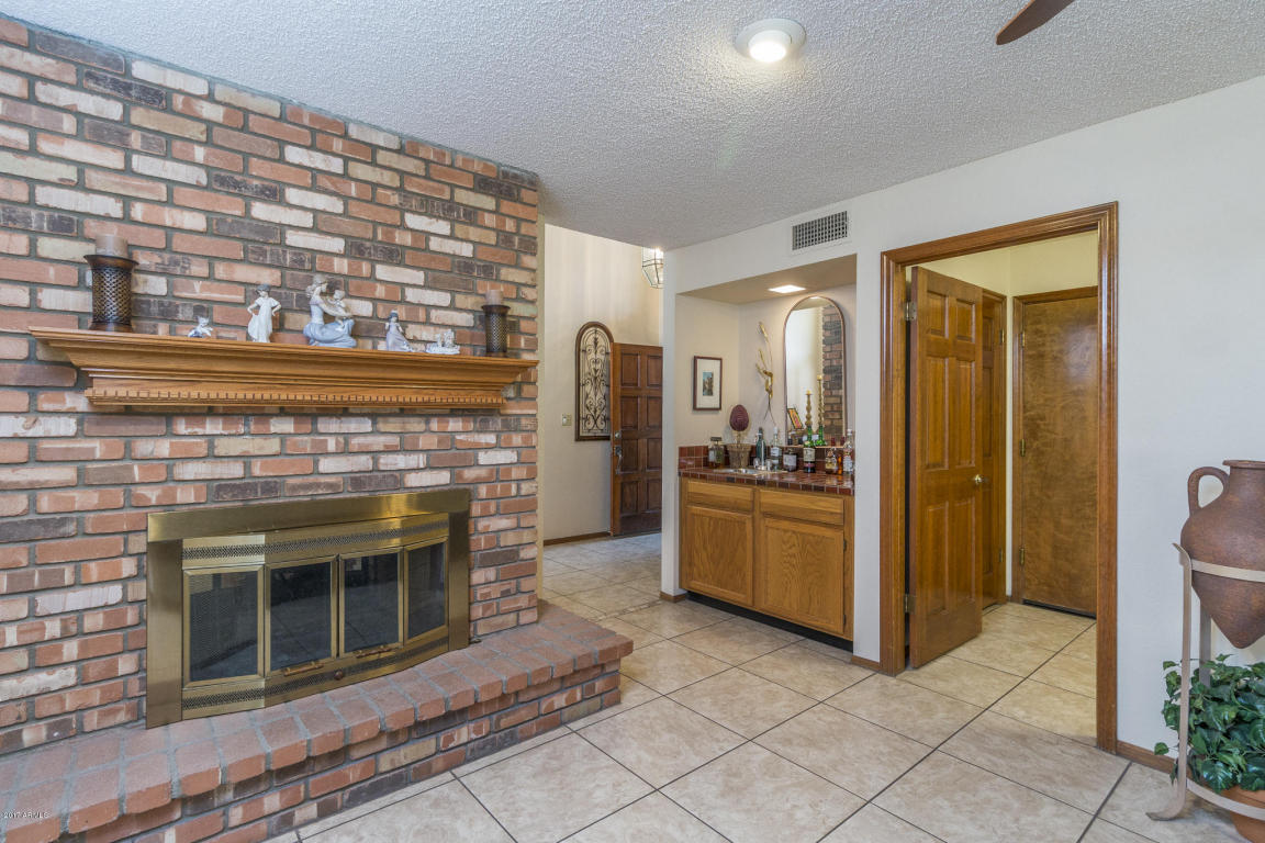 16237 N 35th Dr, Phoenix, AZ 85053 photo 12