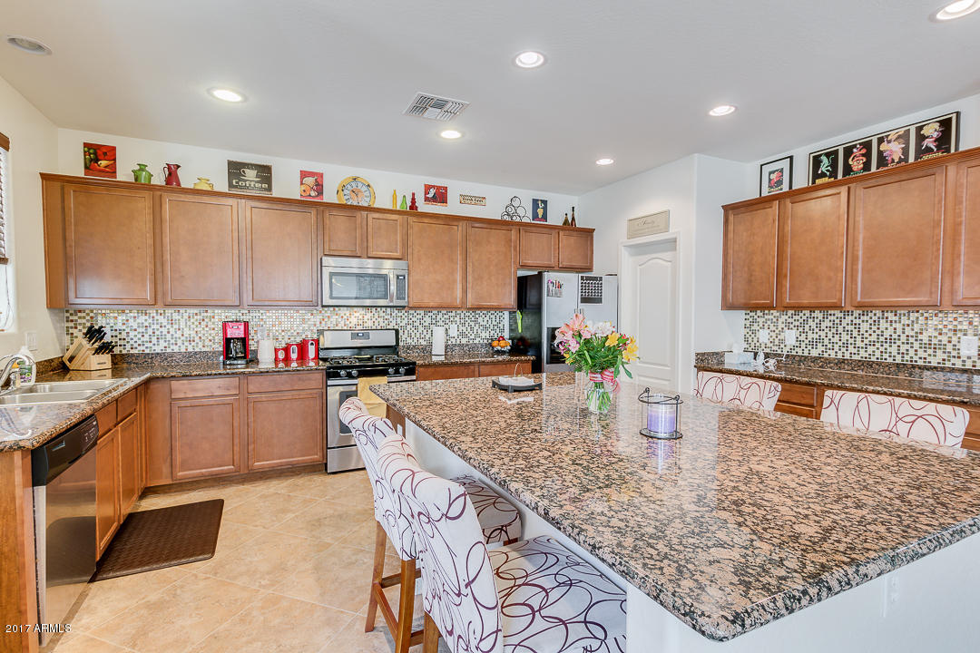 2099 S Martingale Rd, Gilbert, AZ 85295 photo 13