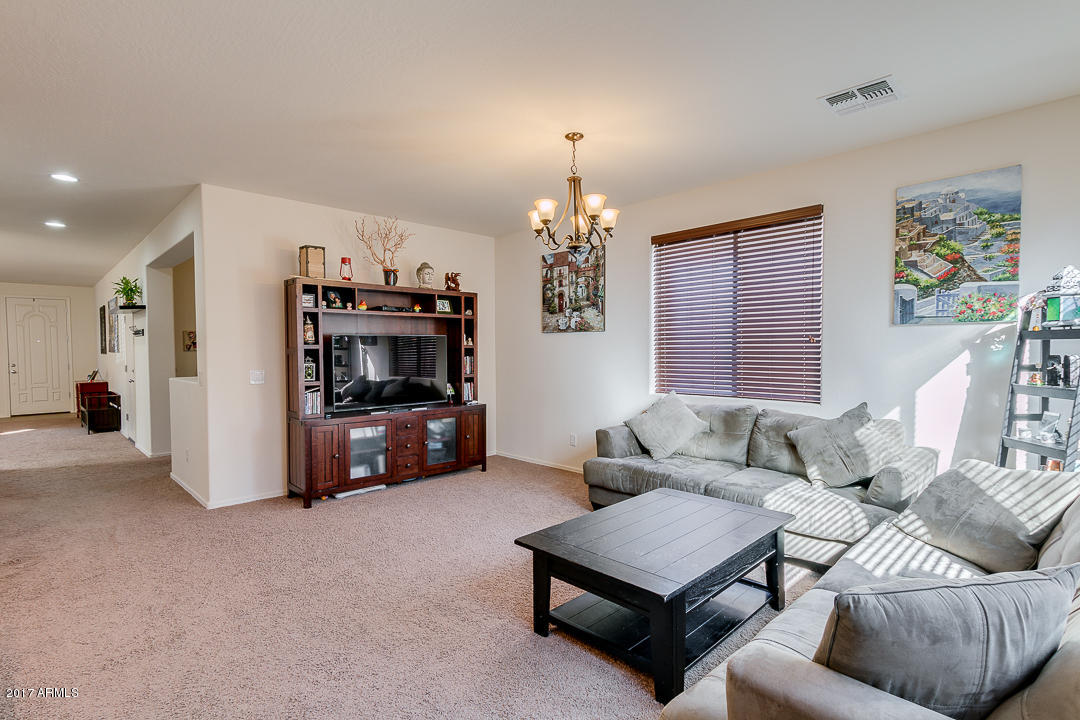 2099 S Martingale Rd, Gilbert, AZ 85295 photo 10
