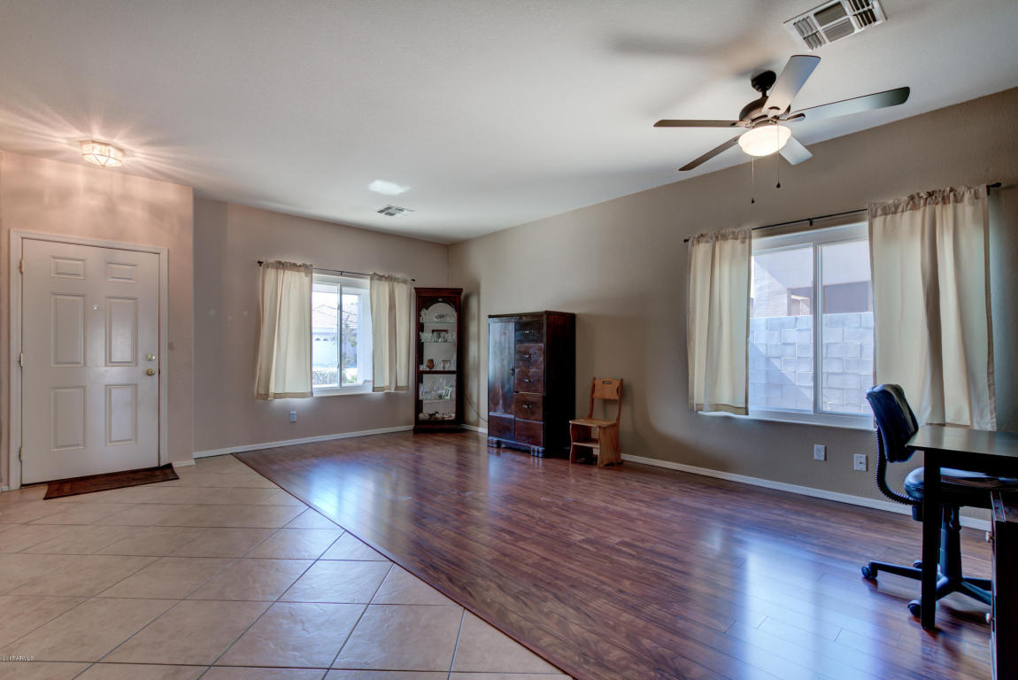 3734 E Sandy Way, Gilbert, AZ 85297 photo 2