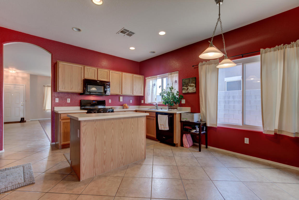 3734 E Sandy Way, Gilbert, AZ 85297 photo 4
