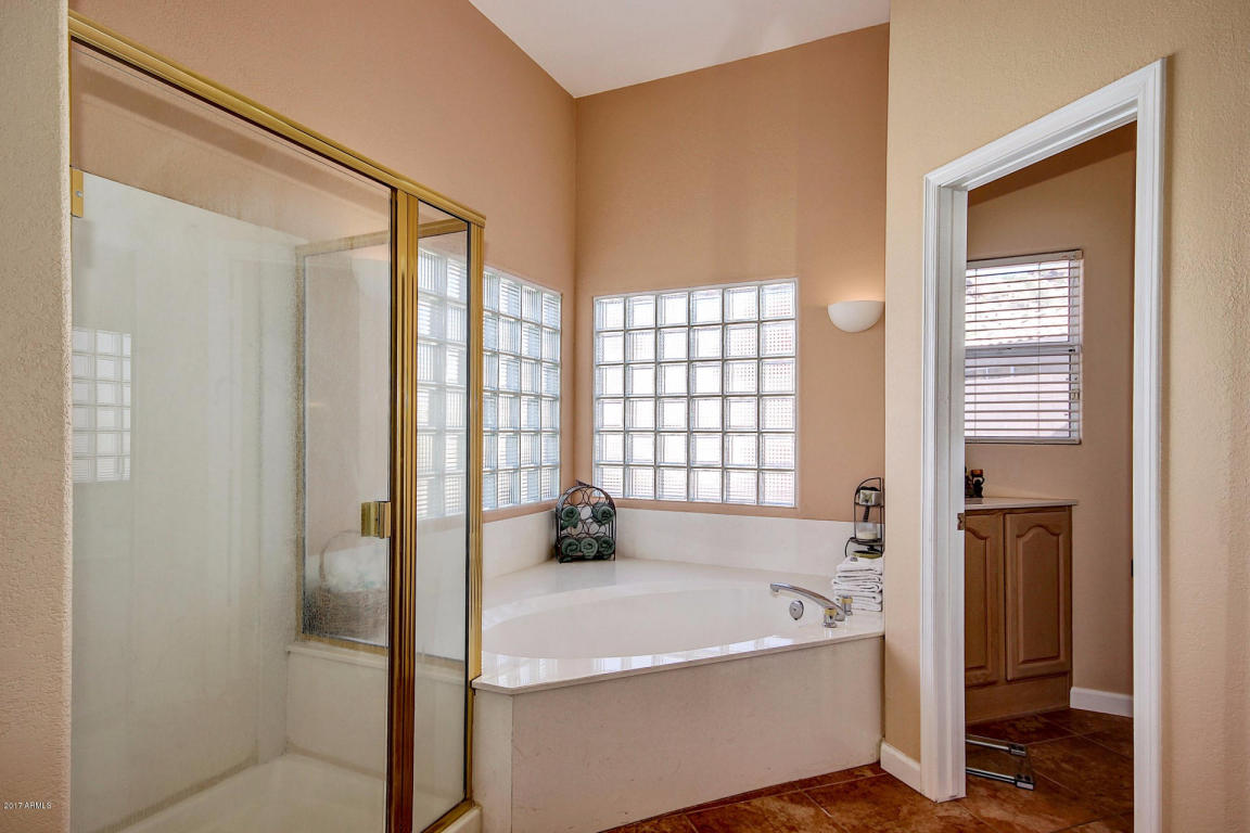 2104 E Granite View Dr, Phoenix, AZ 85048 photo 31