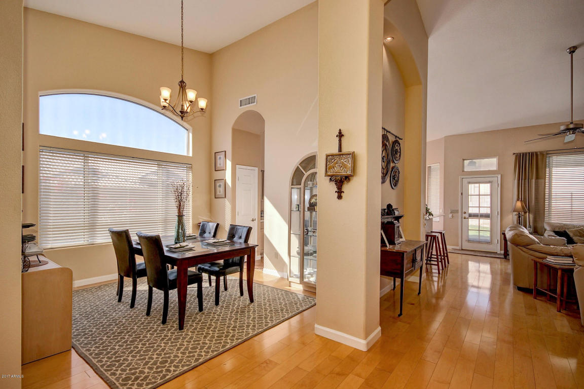 2104 E Granite View Dr, Phoenix, AZ 85048 photo 7