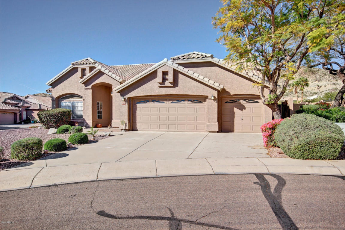 2104 E Granite View Dr, Phoenix, AZ 85048 photo 2