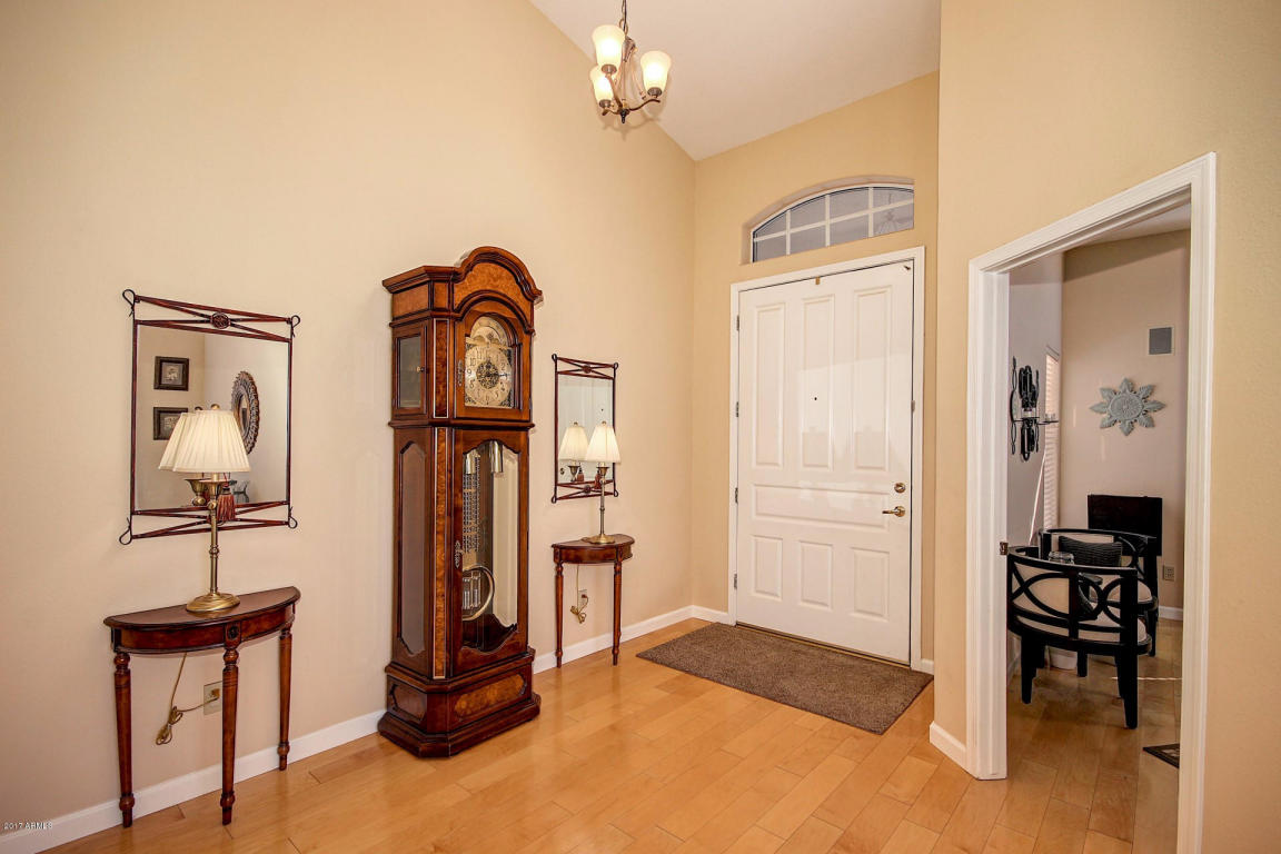 2104 E Granite View Dr, Phoenix, AZ 85048 photo 6
