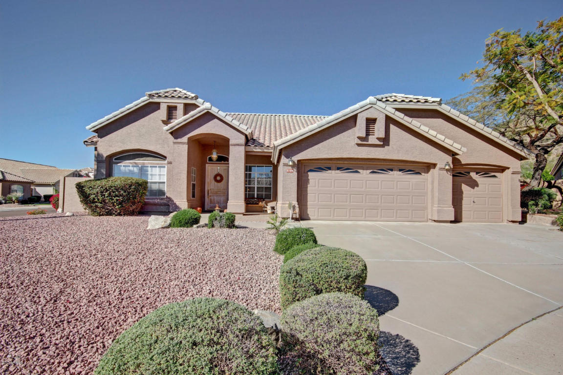 2104 E Granite View Dr, Phoenix, AZ 85048 photo 1