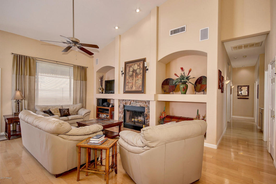 2104 E Granite View Dr, Phoenix, AZ 85048 photo 11