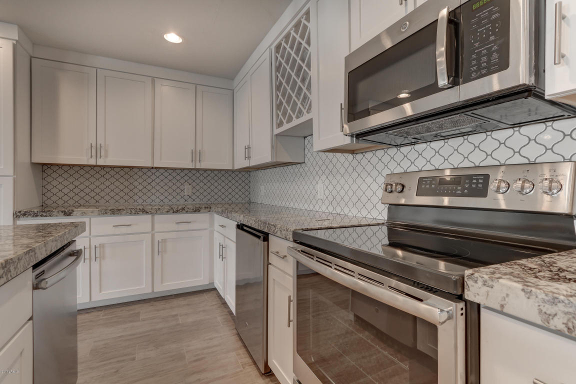 3250 N 27th Pl, Phoenix, AZ 85016 photo 10