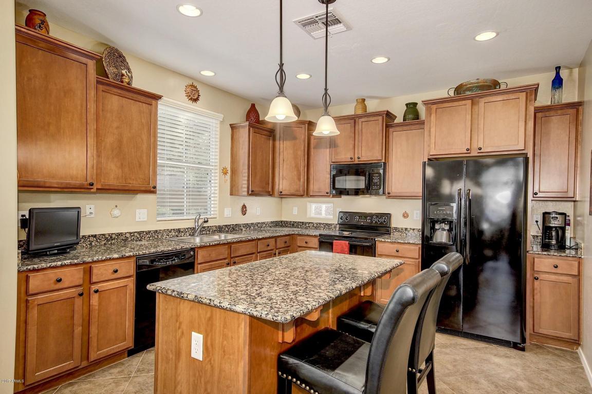4267 E Milky Way, Gilbert, AZ 85295 photo 3