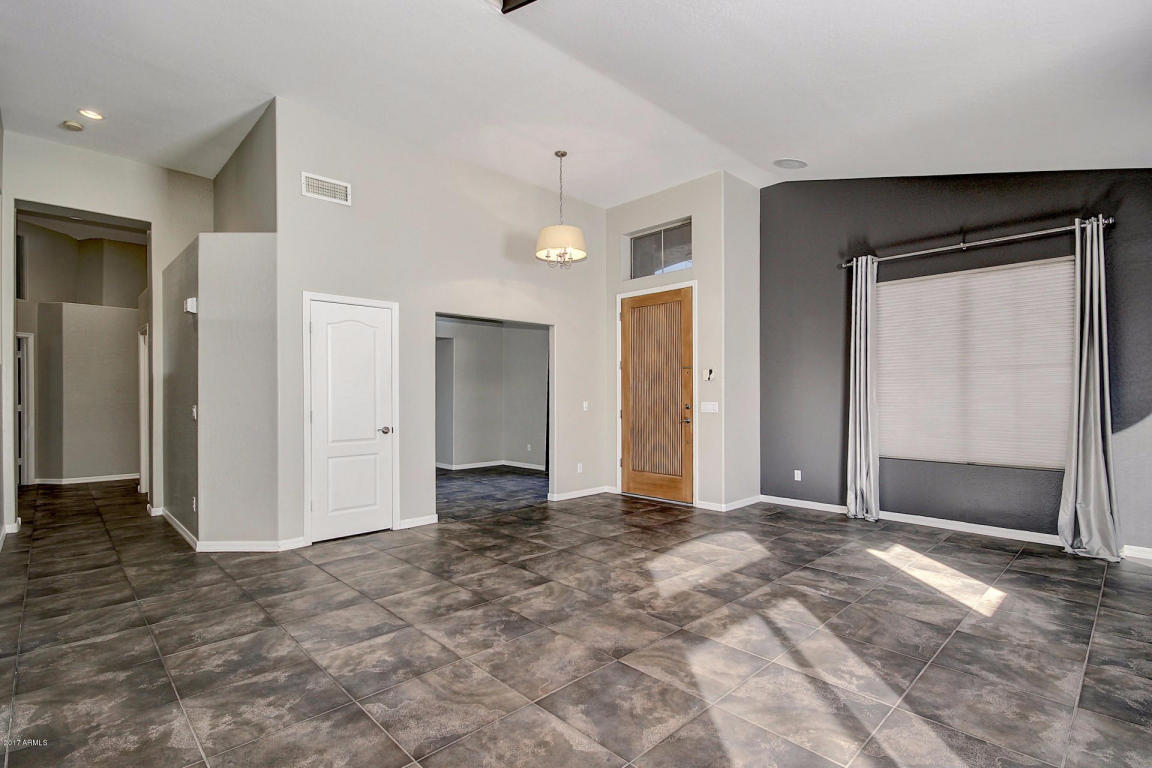 3059 E Indigo Bay Dr, Gilbert, AZ 85234 photo 9