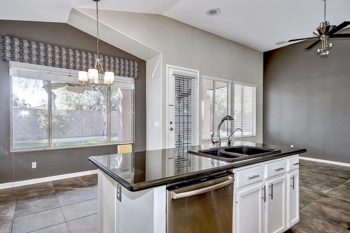 3059 E Indigo Bay Dr, Gilbert, AZ 85234 photo 19