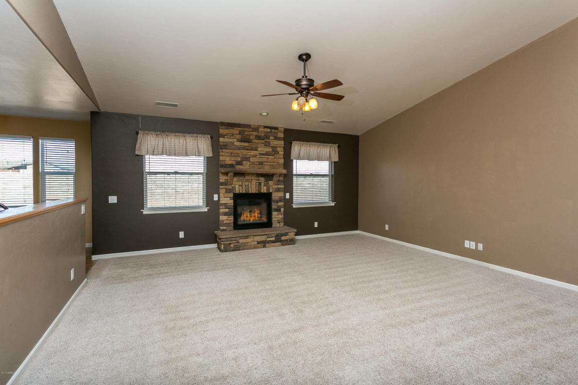 22070 N Rustic Ranch Rd, Paulden, AZ 86334 photo 6