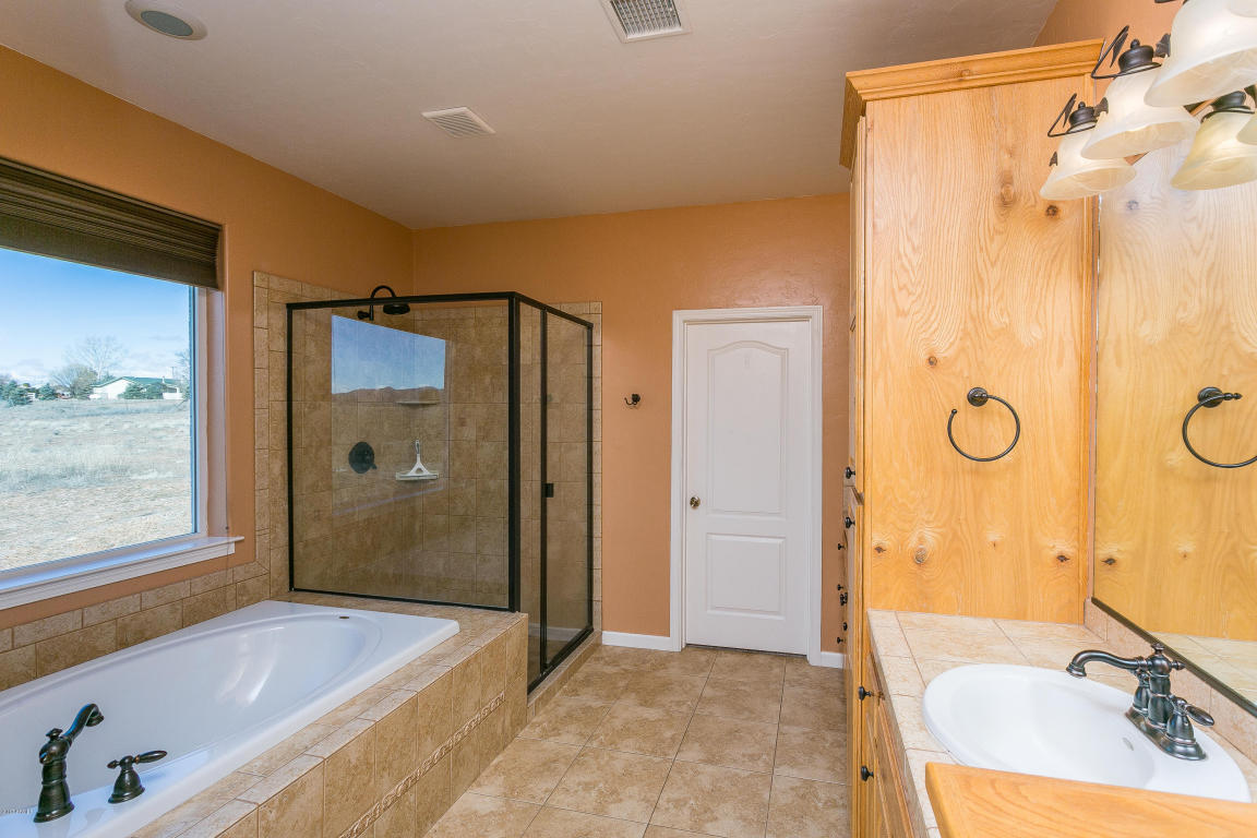 22070 N Rustic Ranch Rd, Paulden, AZ 86334 photo 15