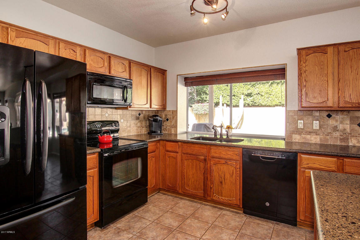 312 E South Fork Dr, Phoenix, AZ 85048 photo 16