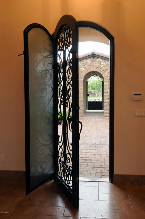 4381 E Taurus Pl, Chandler, AZ 85249 photo 5