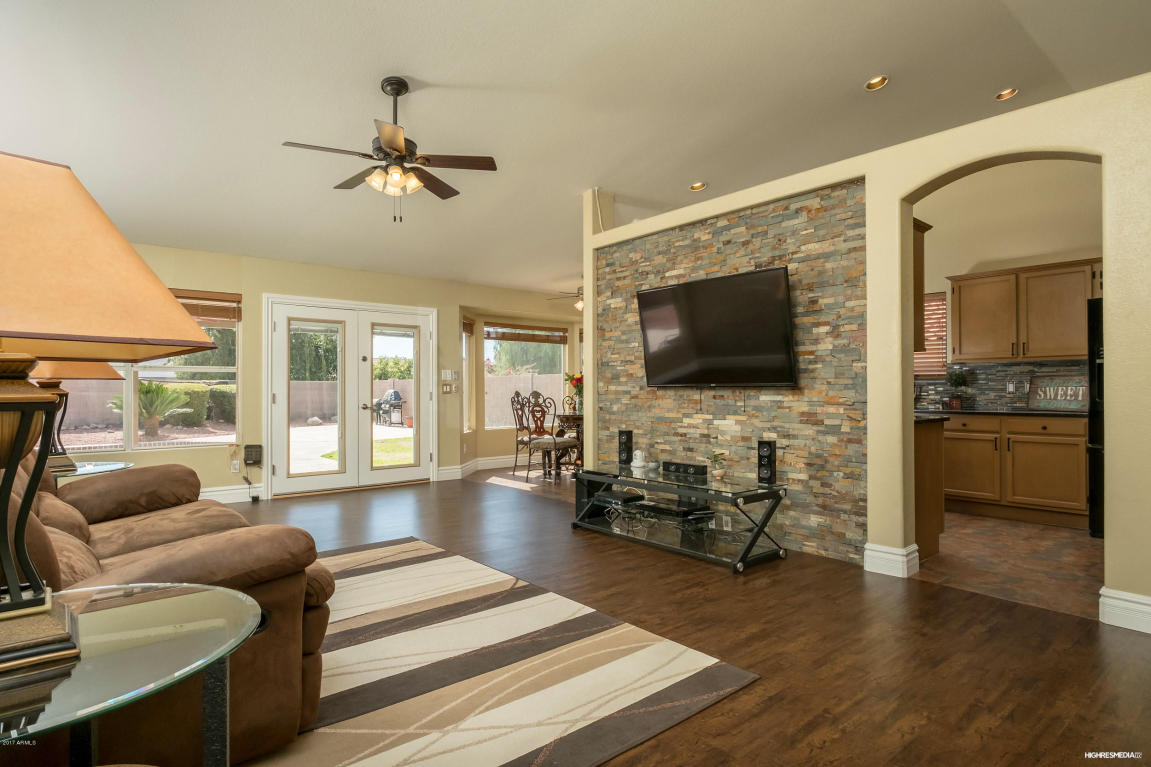 4725 Encanto St, Mesa, AZ 85205 photo 3