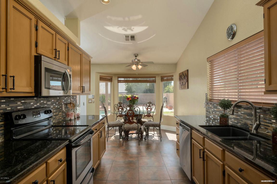 4725 Encanto St, Mesa, AZ 85205 photo 4