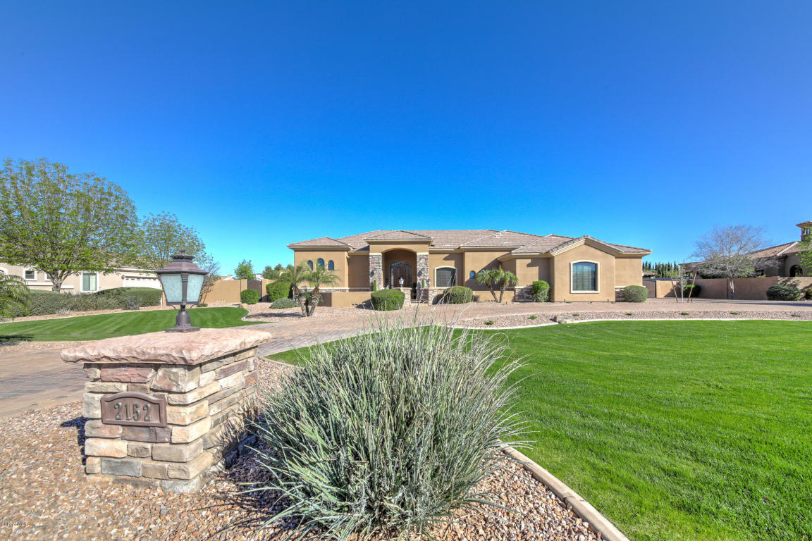 2152 E Sanoque Ct, Gilbert, AZ 85298 photo 10