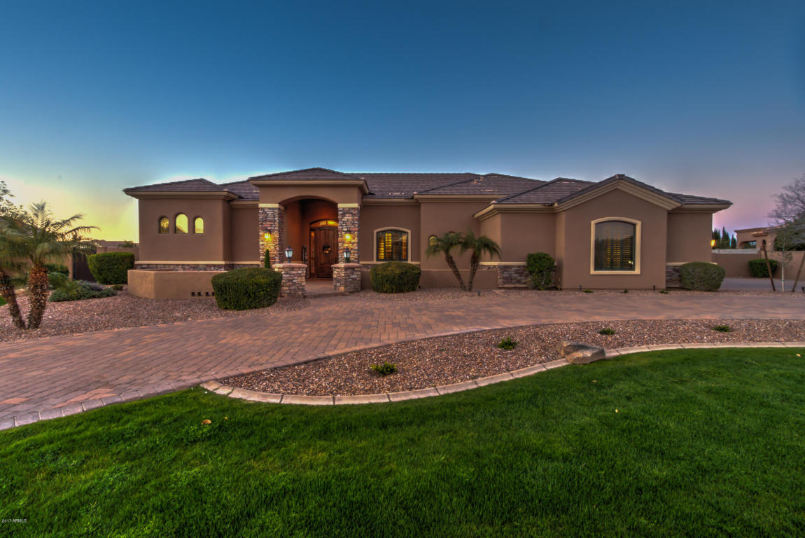 2152 E Sanoque Ct, Gilbert, AZ 85298 photo 2