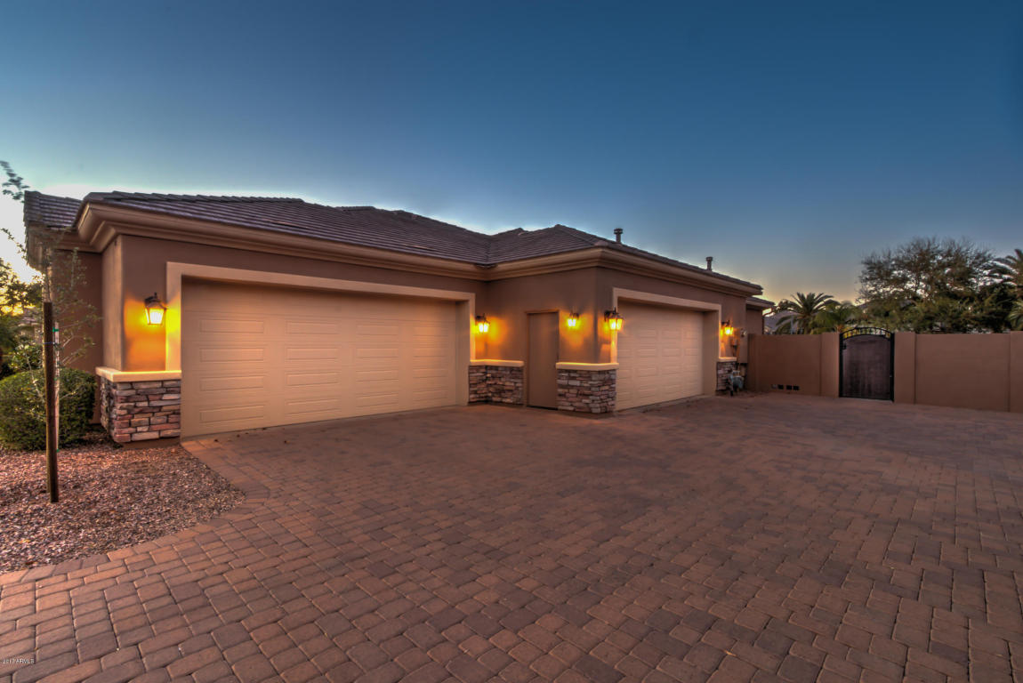 2152 E Sanoque Ct, Gilbert, AZ 85298 photo 16