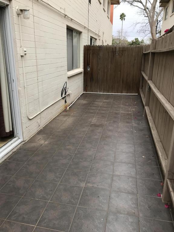 4111 E Camelback Rd #22, Phoenix, AZ 85018 photo 23
