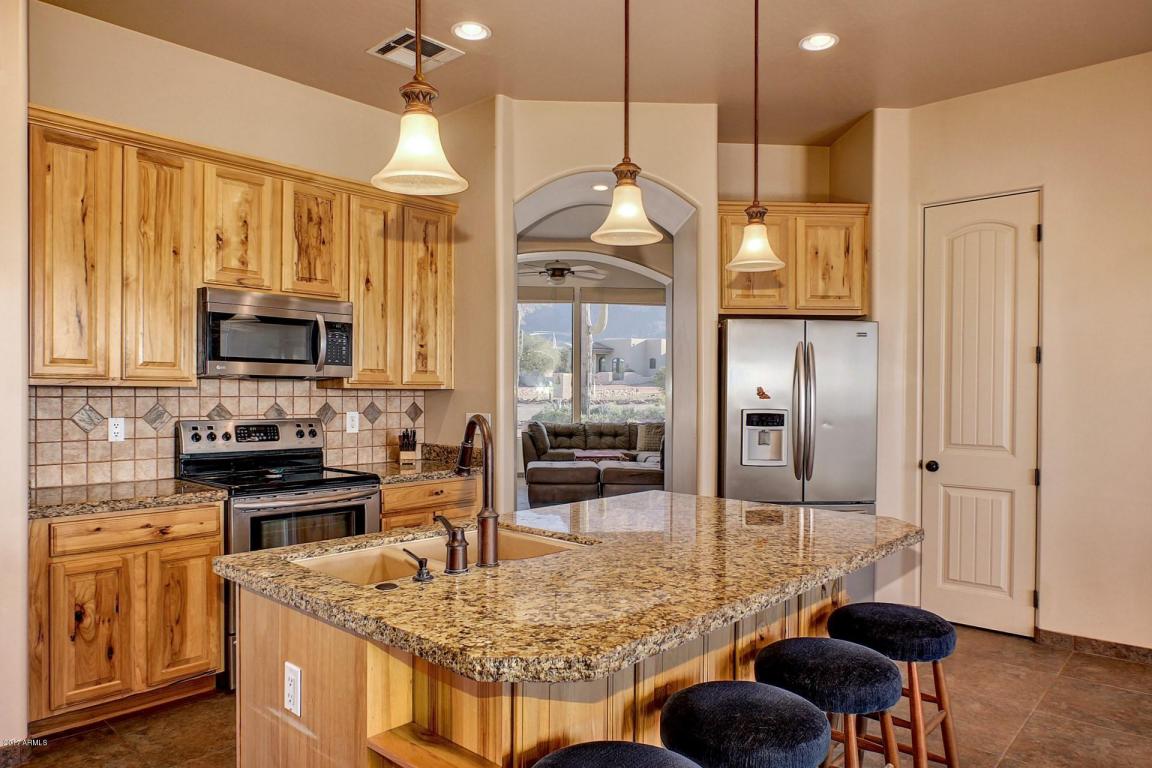 240 S Sixshooter Rd, Apache Junction, AZ 85119 photo 3