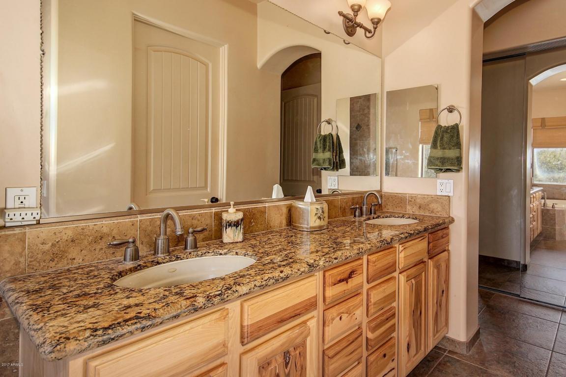 240 S Sixshooter Rd, Apache Junction, AZ 85119 photo 15