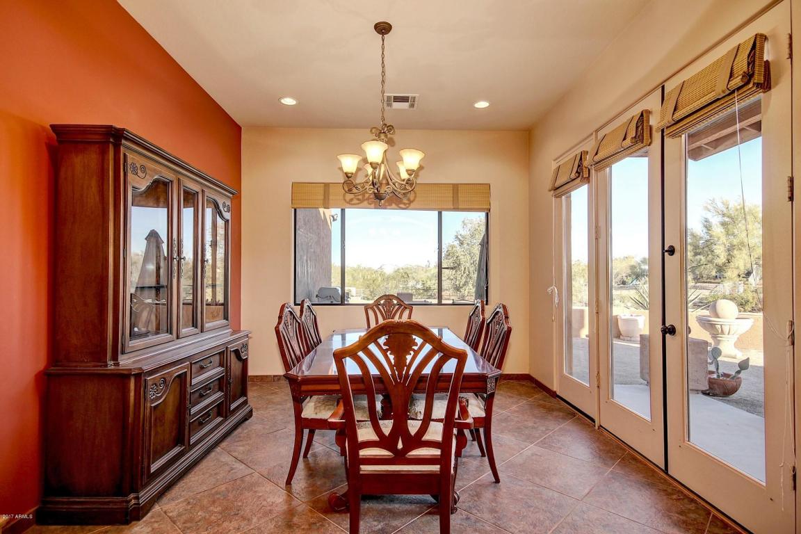240 S Sixshooter Rd, Apache Junction, AZ 85119 photo 8