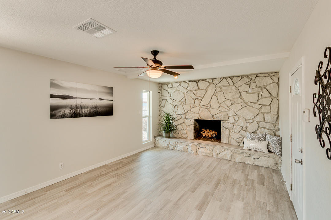 1429 S Roberts Rd, Tempe, AZ 85281 photo 7