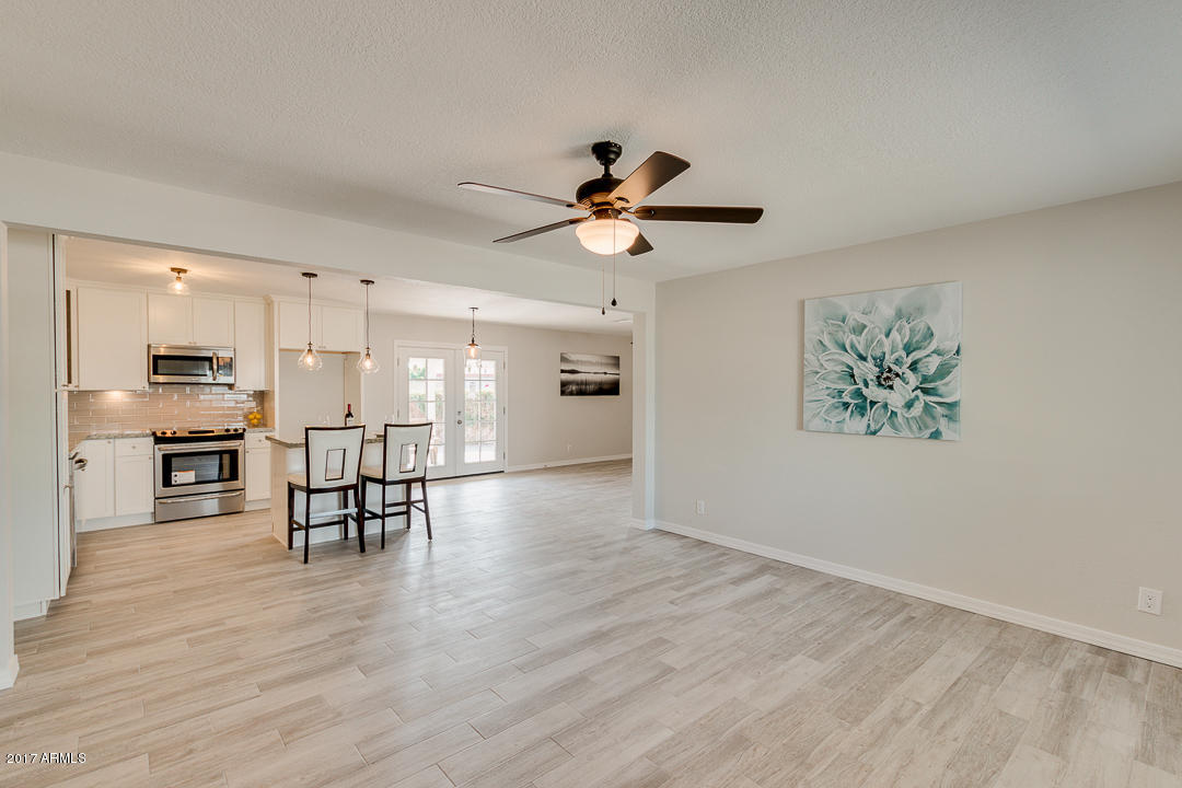 1429 S Roberts Rd, Tempe, AZ 85281 photo 9