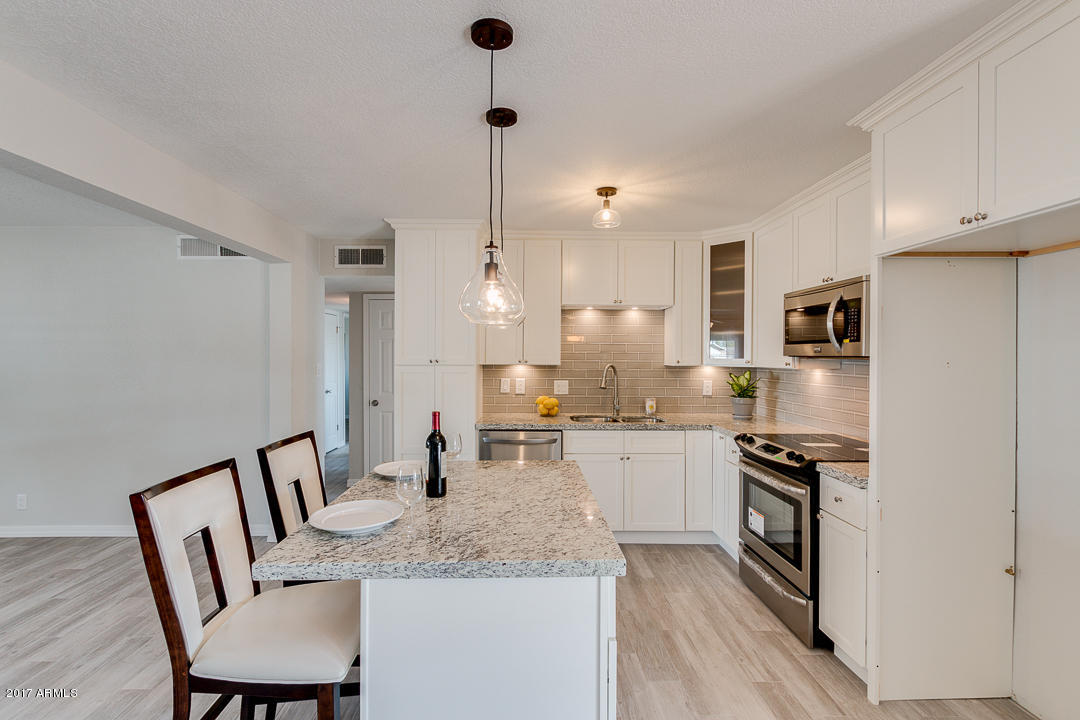 1429 S Roberts Rd, Tempe, AZ 85281 photo 17