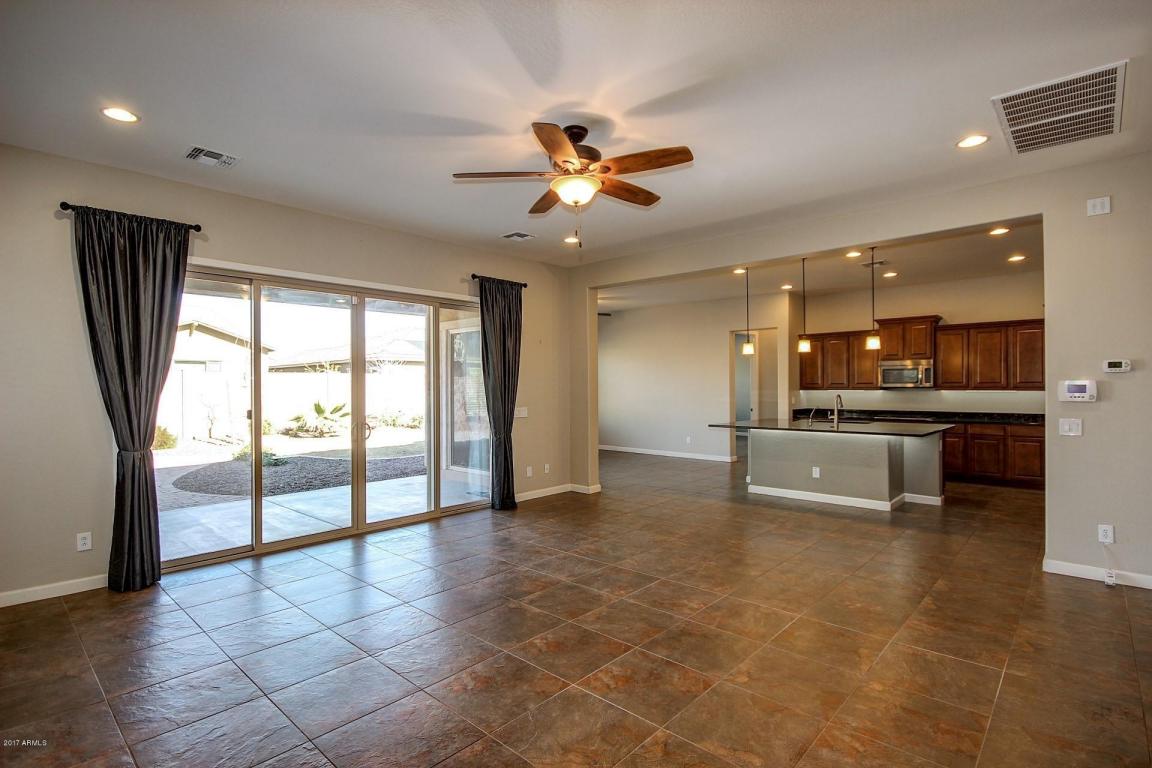 10626 E Kinetic Dr, Mesa, AZ 85212 photo 11