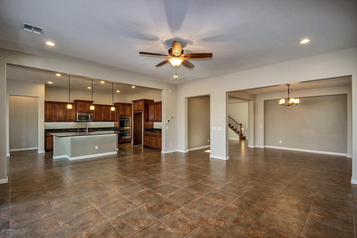 10626 E Kinetic Dr, Mesa, AZ 85212 photo 12