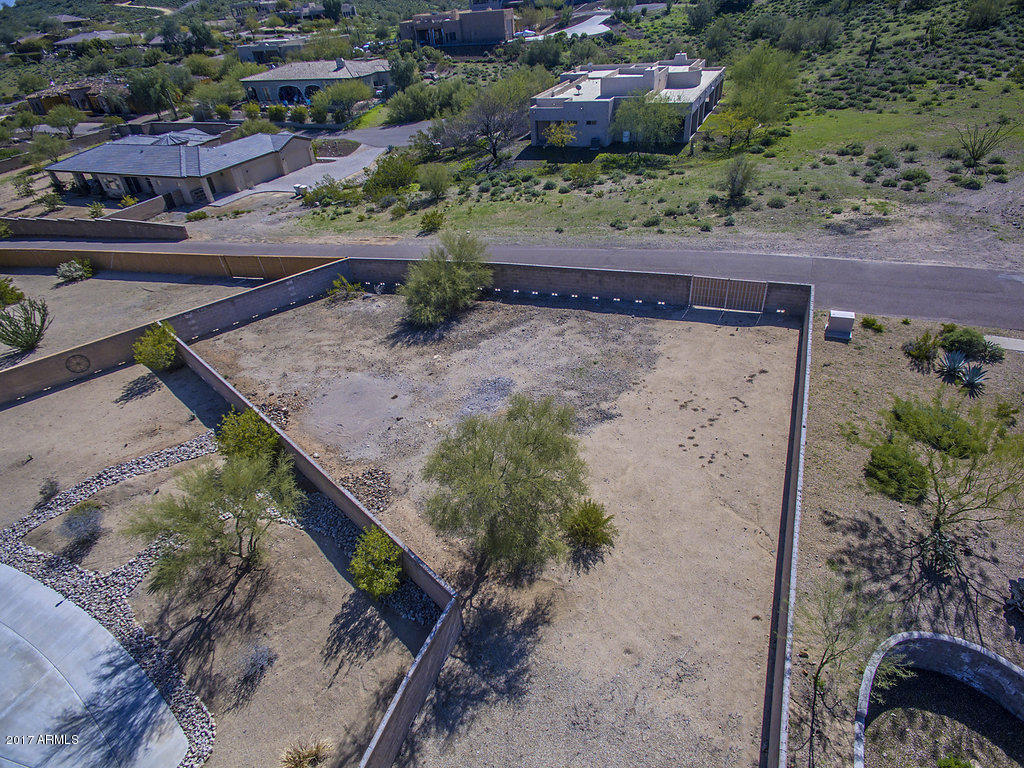 109 W Summerset Dr, Phoenix, AZ 85085 photo 14