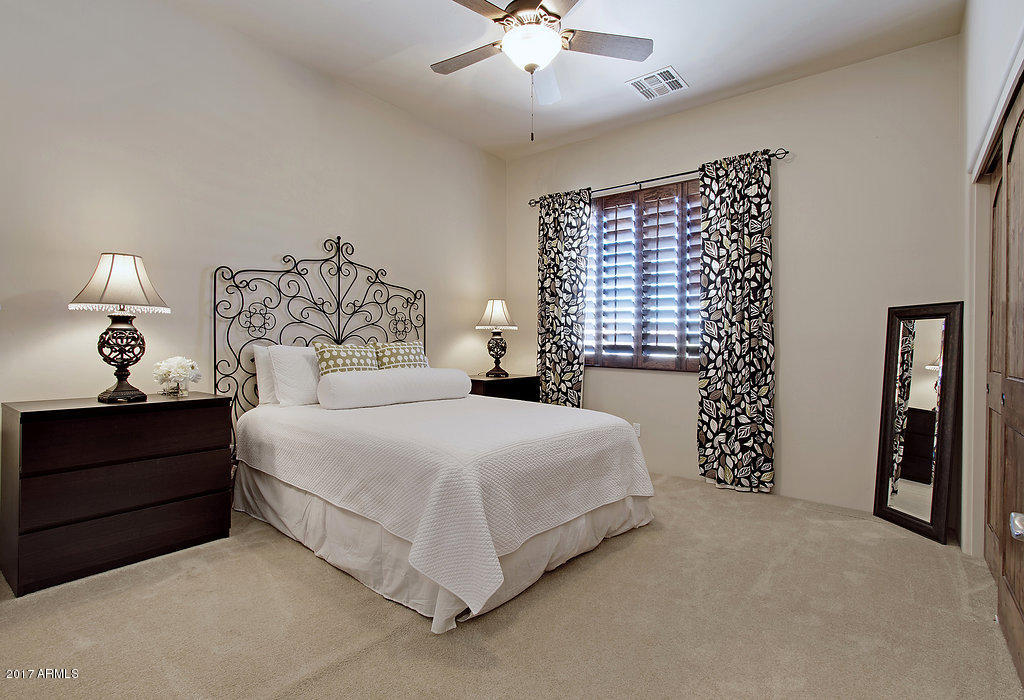 109 W Summerset Dr, Phoenix, AZ 85085 photo 35