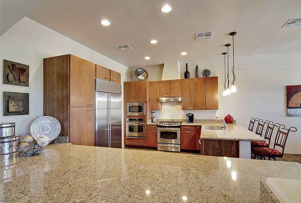 109 W Summerset Dr, Phoenix, AZ 85085 photo 20