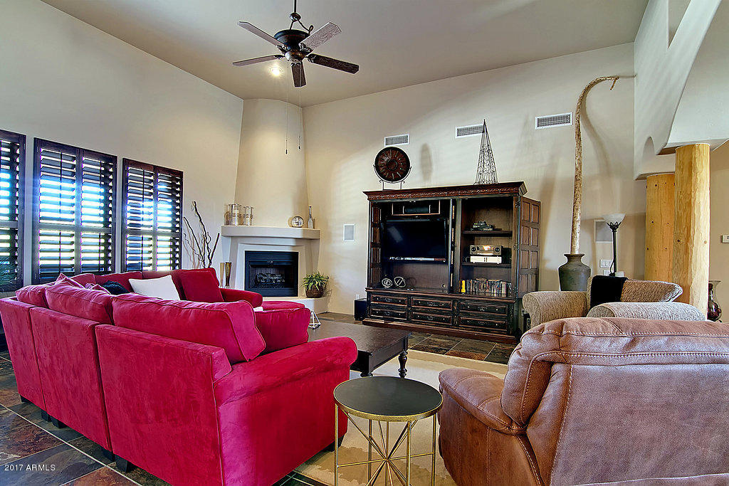 109 W Summerset Dr, Phoenix, AZ 85085 photo 17
