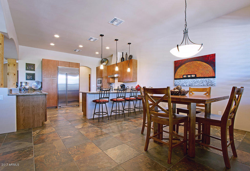 109 W Summerset Dr, Phoenix, AZ 85085 photo 24